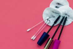 How to Apply Makeup with a Cotton Swab for a Flawless Finish